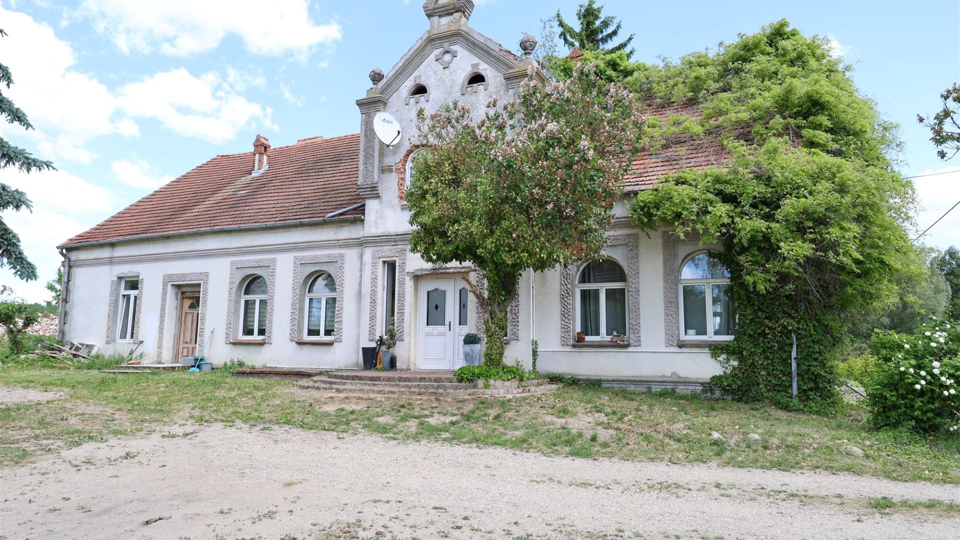 Dom na sprzedaż